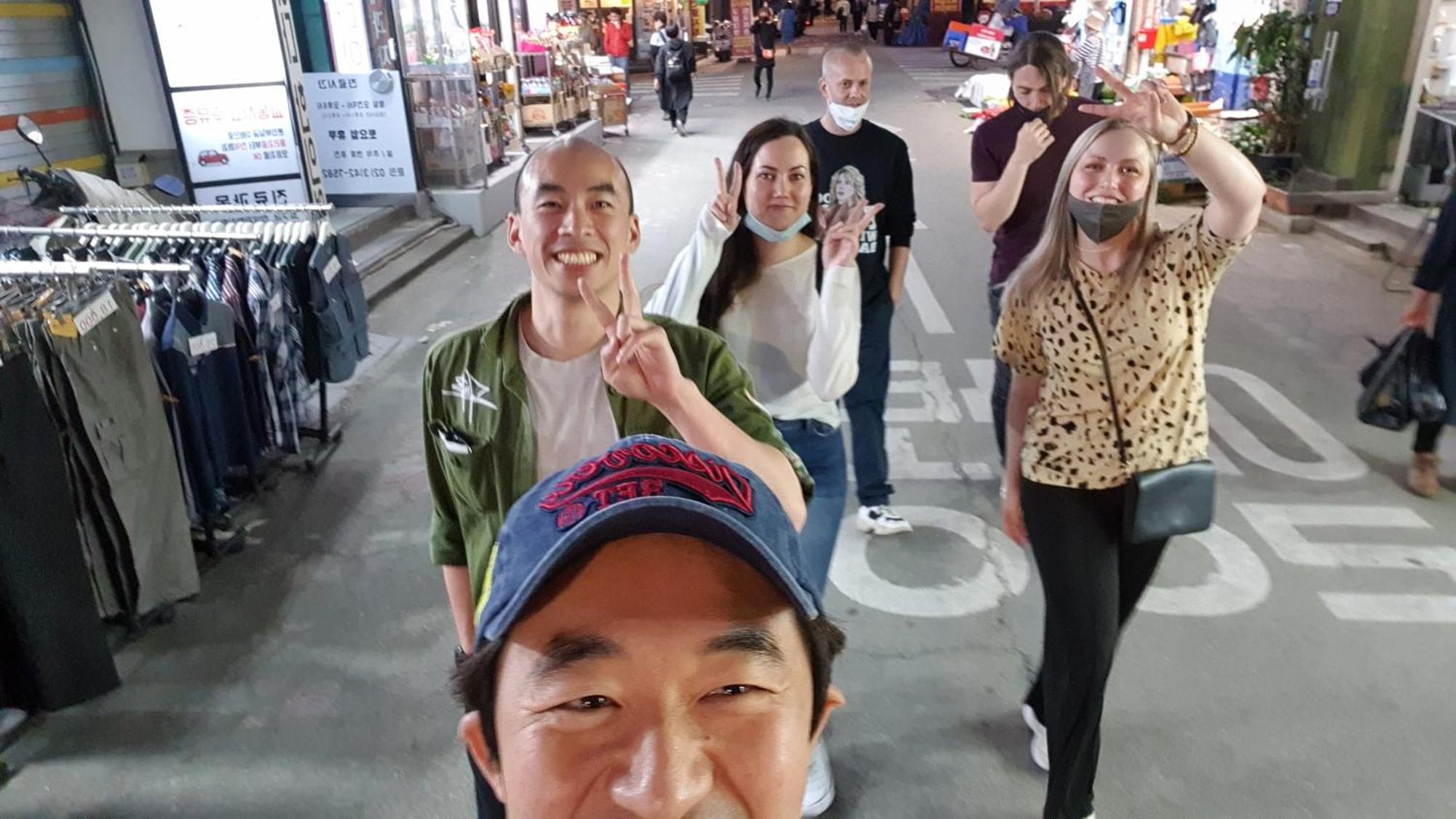 Let'S Stay Seoul Luaran gambar